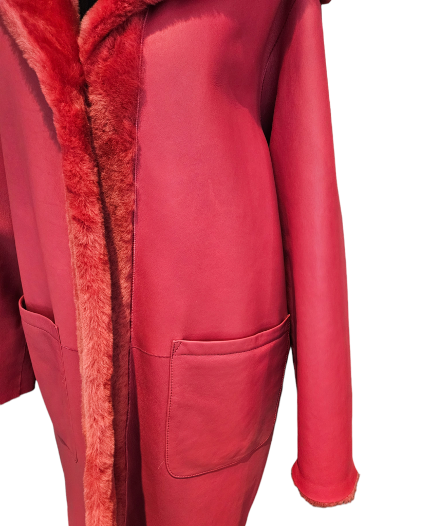 Long shearling overcoat with hood (Reversible) – photo 5
