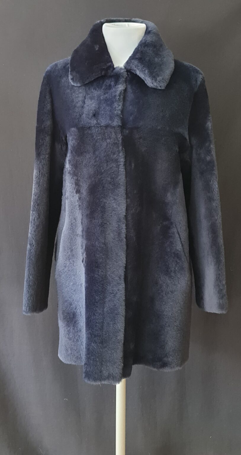 Mid-length shearling coat (Reversible) – photo 2