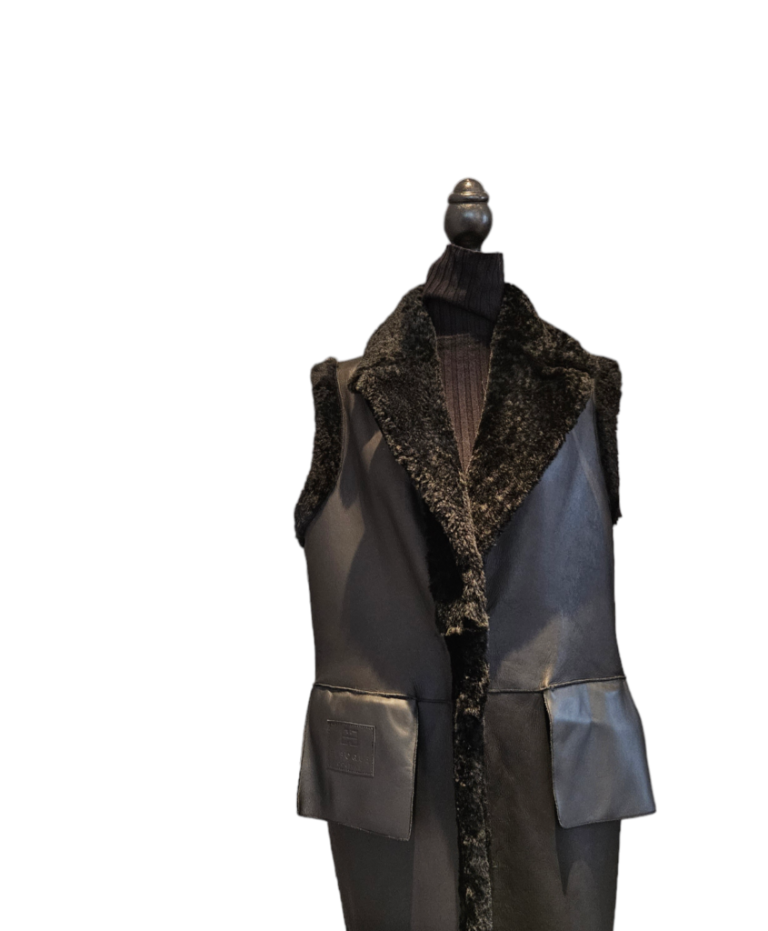 Shearling vest coat (Reversible) – photo 3